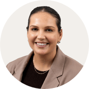 Hannah_Curran_Professional_Profile image BACKGROUND COLOUR Warm Grey_ROUND_180 px x 180 px__RGB