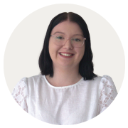 Kelsey_Redshaw_profile-image-BACKGROUND-COLOUR-Warm-Grey_ROUND_180-px-x-180-px__CMYK