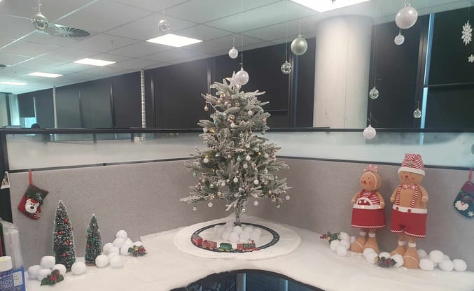 Natasha_Cook_Christmas_Decorations